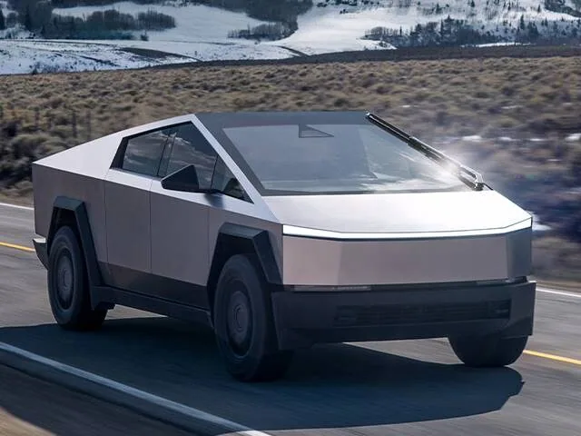 2025 Tesla Cybertruck Long Range